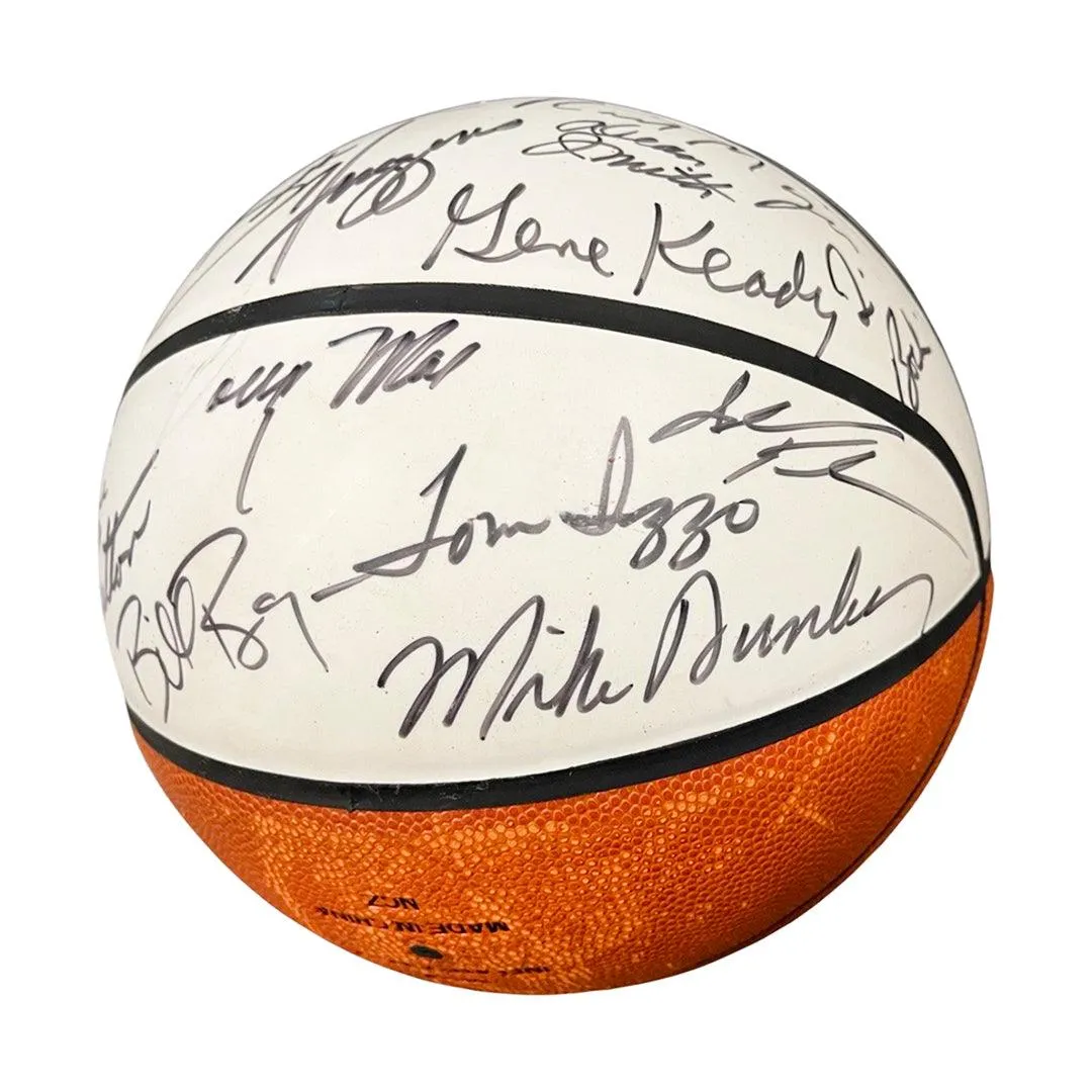 All-Time Great Coaches 27 Signature Wilson Basketball (Beckett)