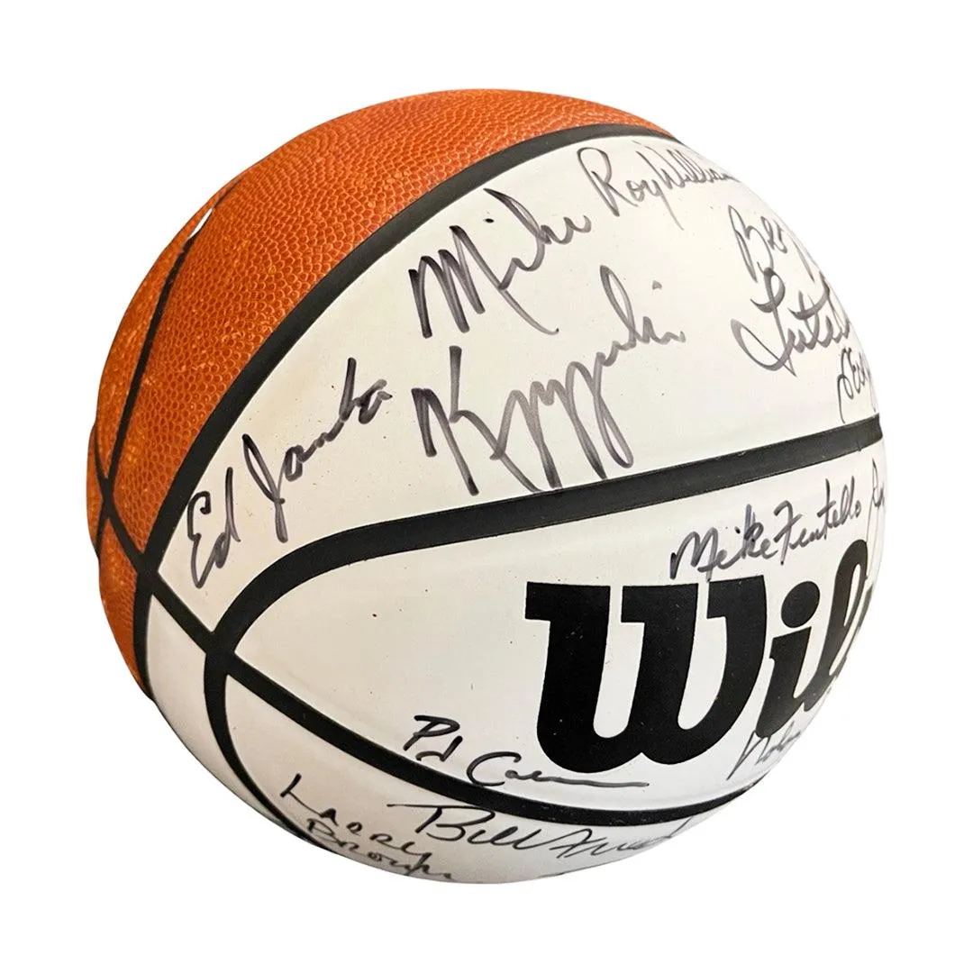 All-Time Great Coaches 27 Signature Wilson Basketball (Beckett)