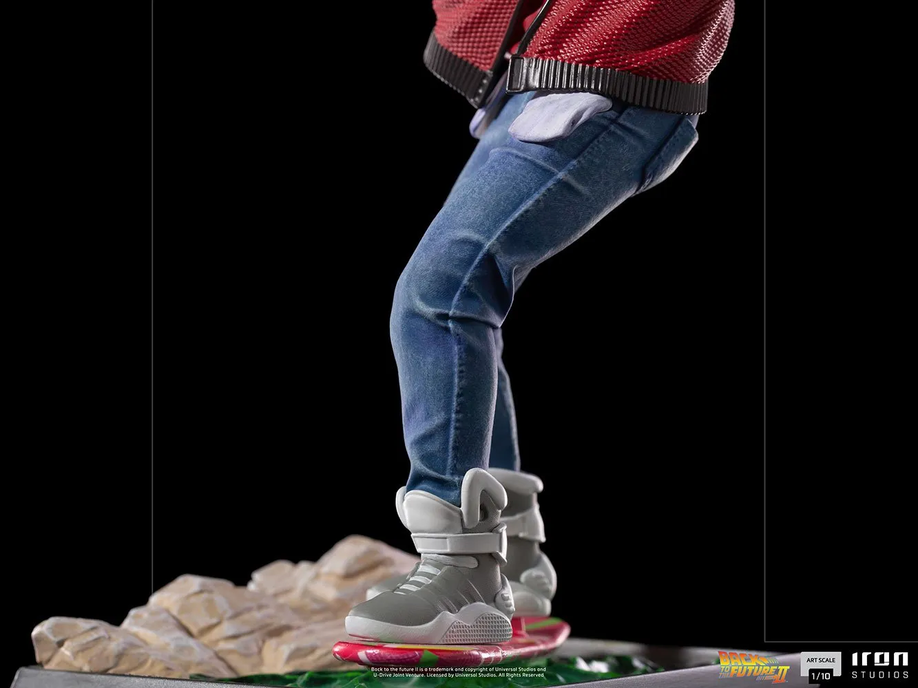 Iron Studios Back to the Future Part II Marty McFly on Hoverboard 1:10 Scale Statue