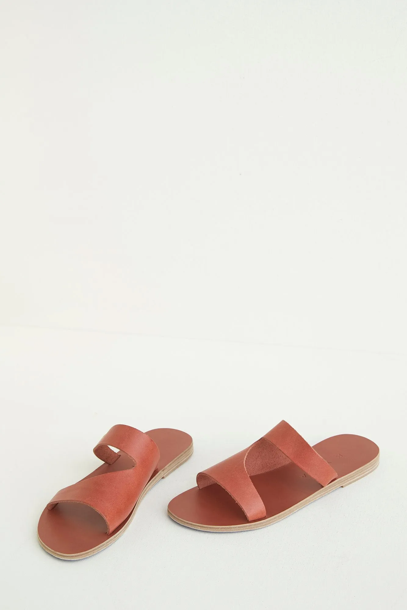 KYMA Lesvos Sandals